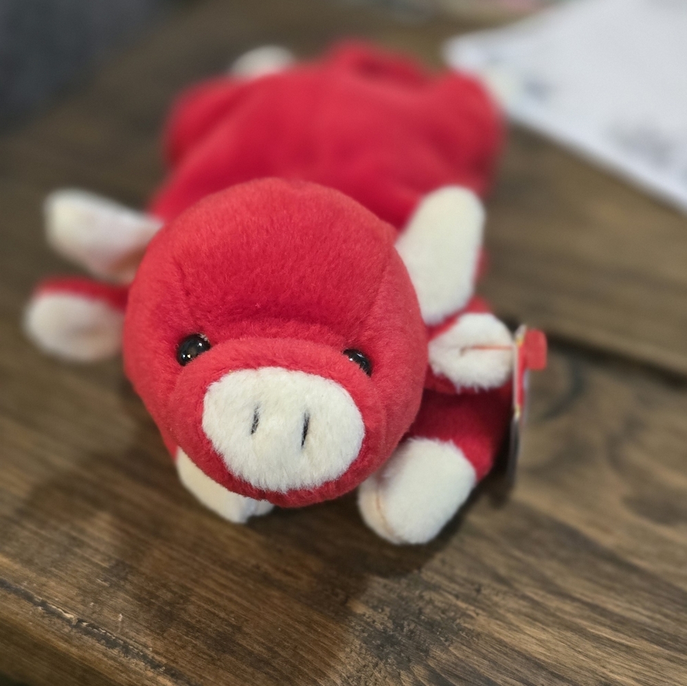TY "SNORT" BEANIE BABY